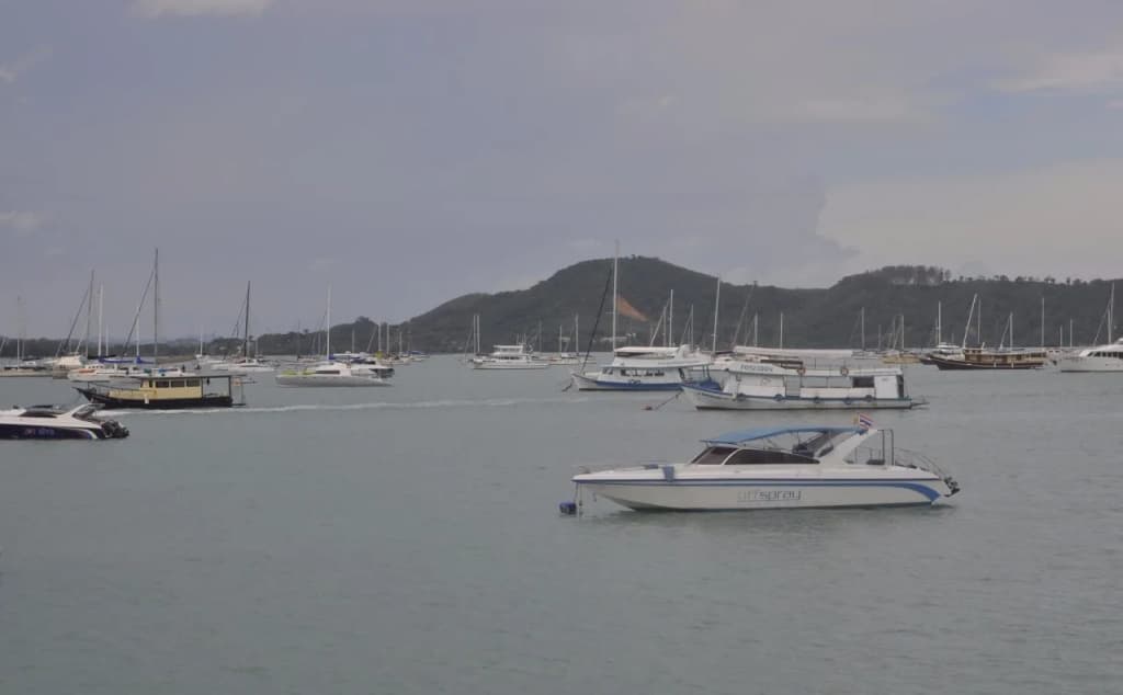Chalong Sea Breeze - photo 13