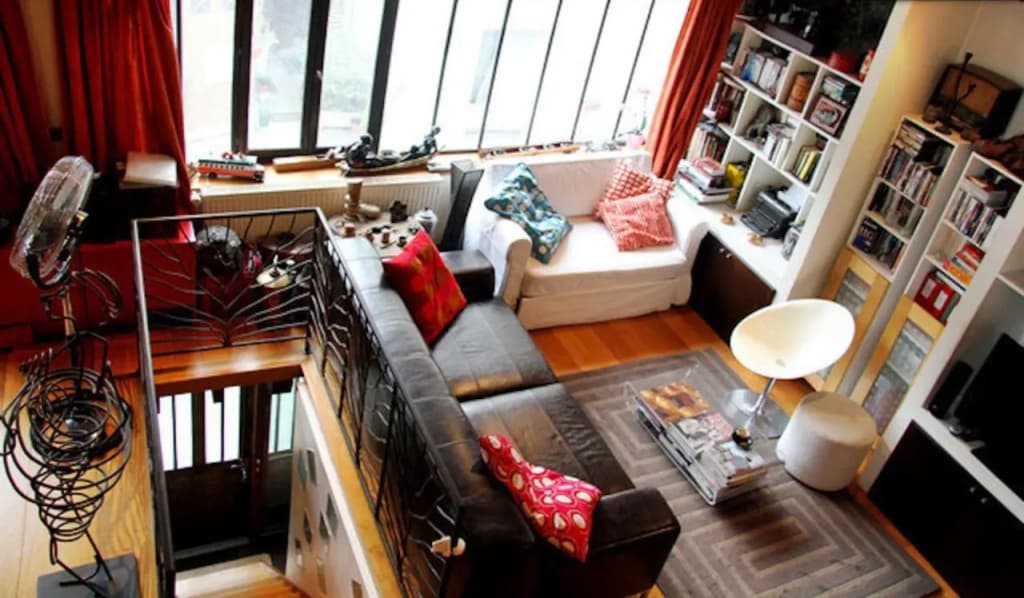 Loft Character with a View of Court - photo 14