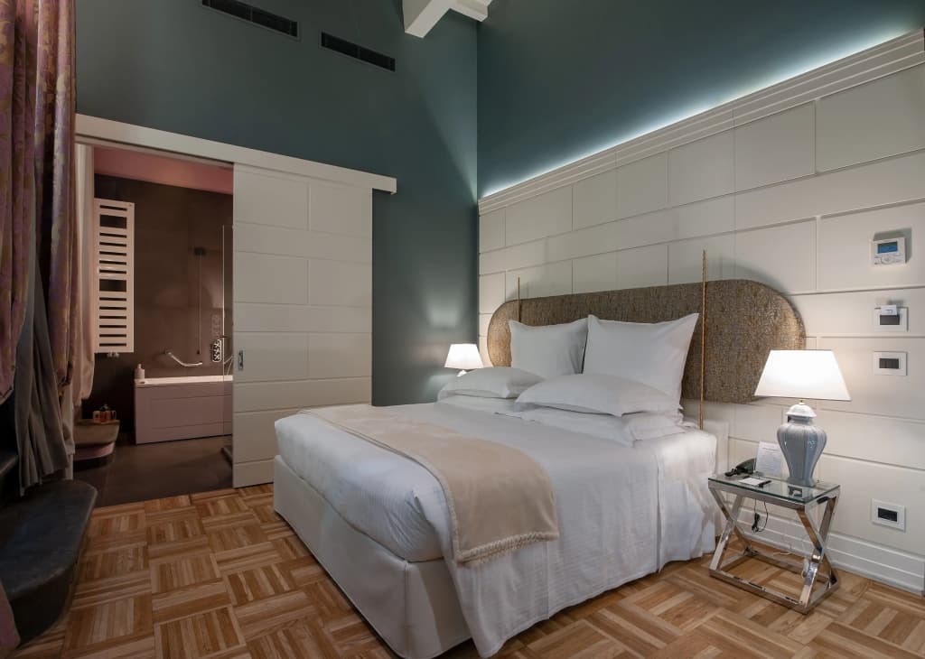 Hotel Number Nine - photo 17