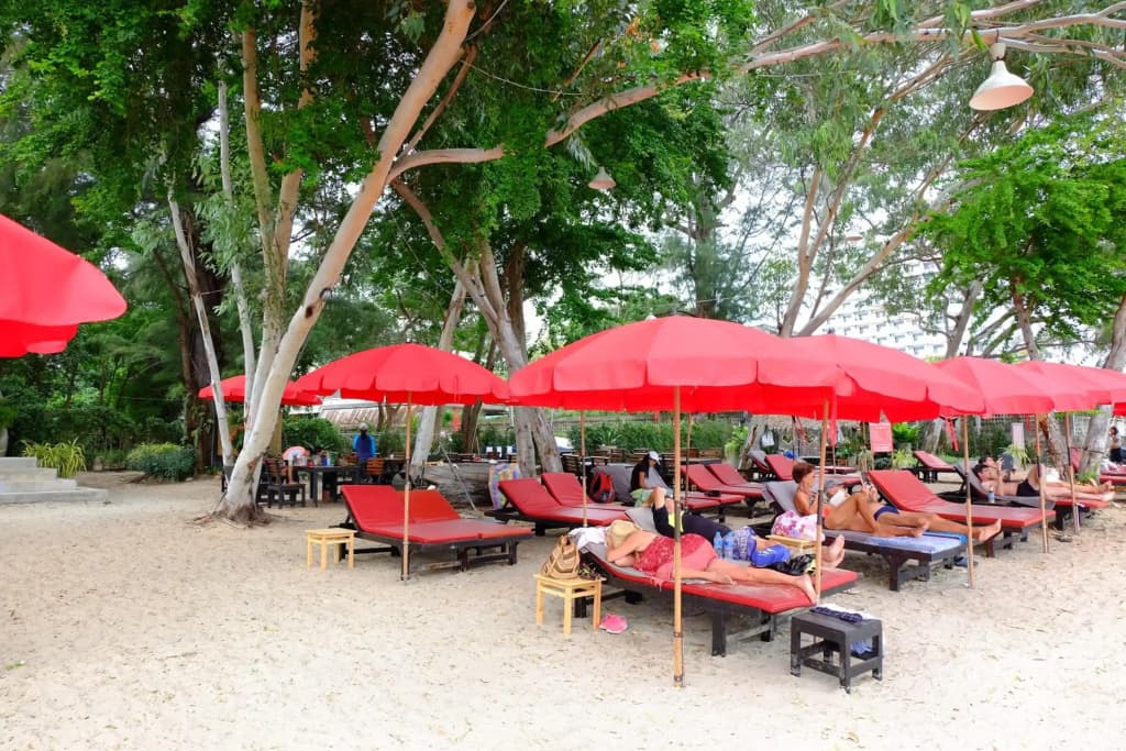 Pool Access 2 Bedrooms Autumn Hua Hin A116 - photo 24