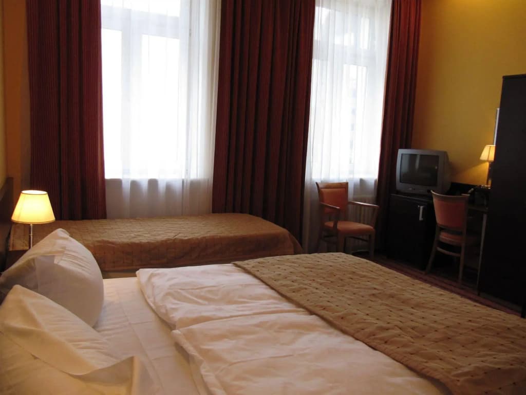 Royal Plaza - photo 5