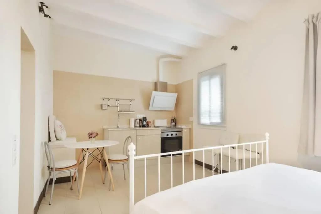 Stay U-nique Apartments Pasteur - photo 15