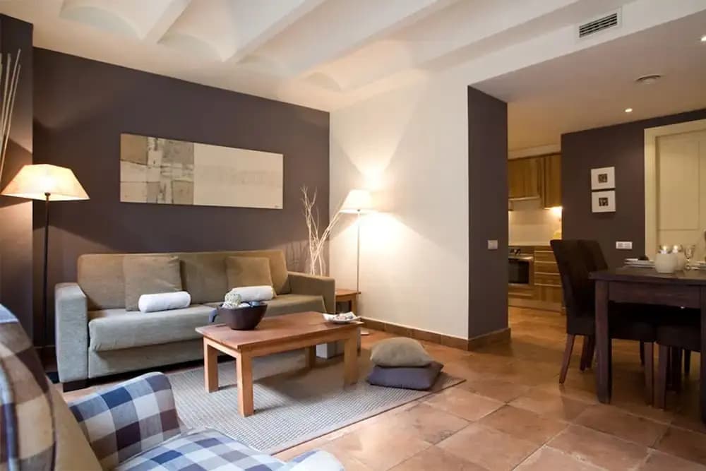 Columbus Apartment - main photo