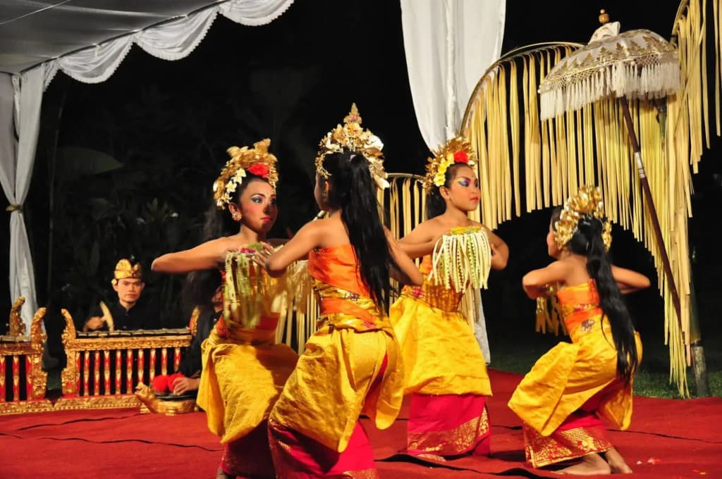 Saren Indah Hotel - photo 24