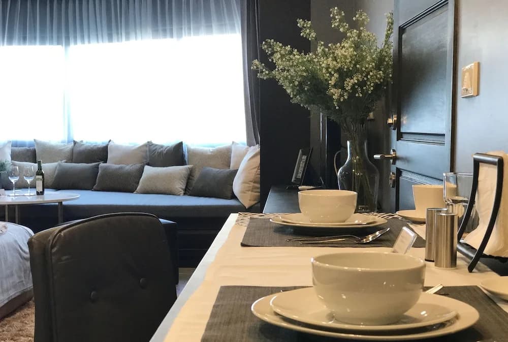 Stay in Style The Heart of Nimman R306AB - photo 17