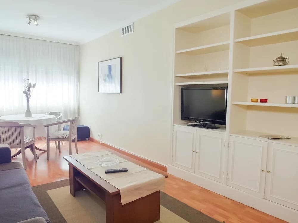 DFlat Escultor Madrid 302 Apartments - photo 3