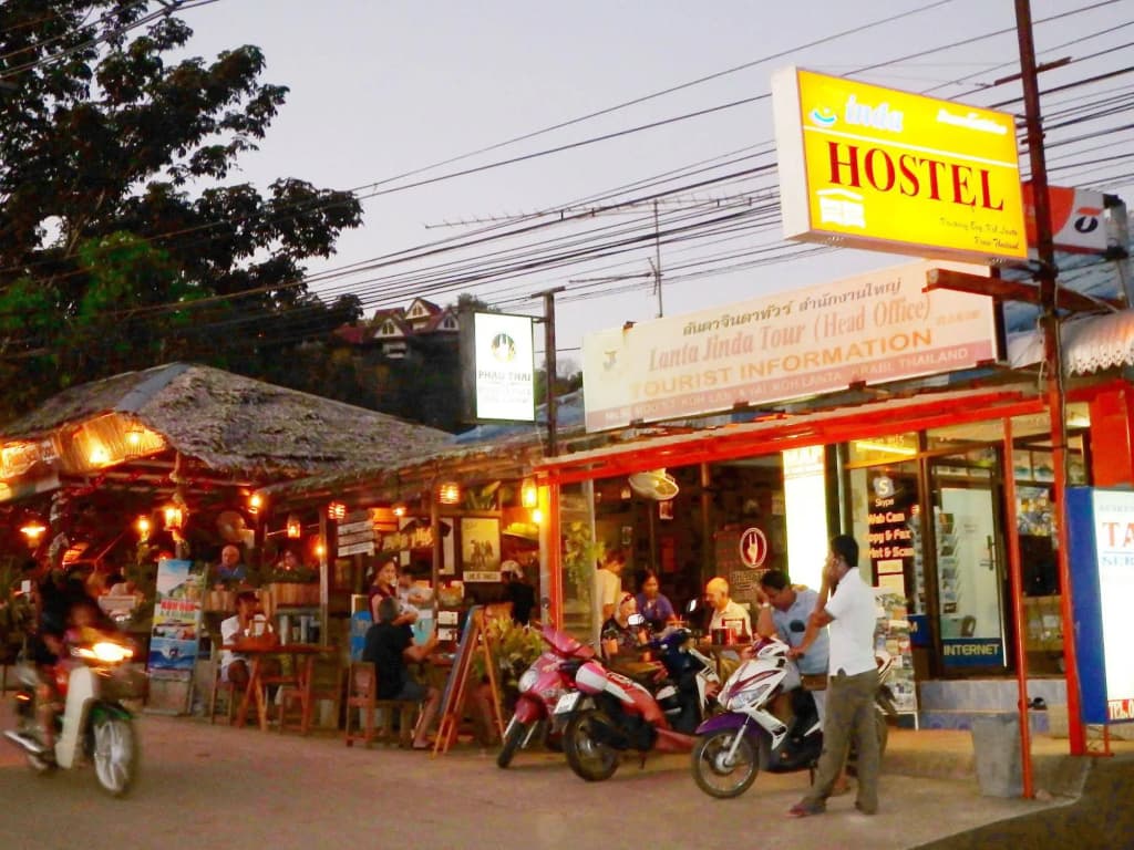 Jinda Hostel - photo 1