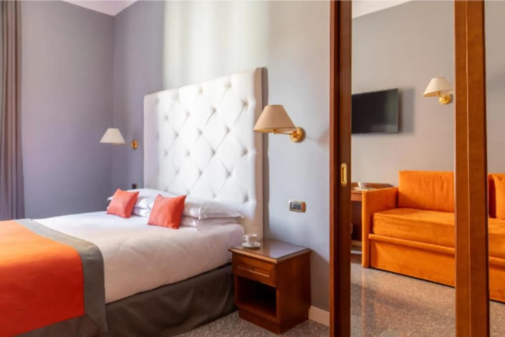Hotel Montecarlo - photo 7