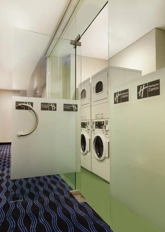AI Hotel Jakarta Thamrin - photo 17