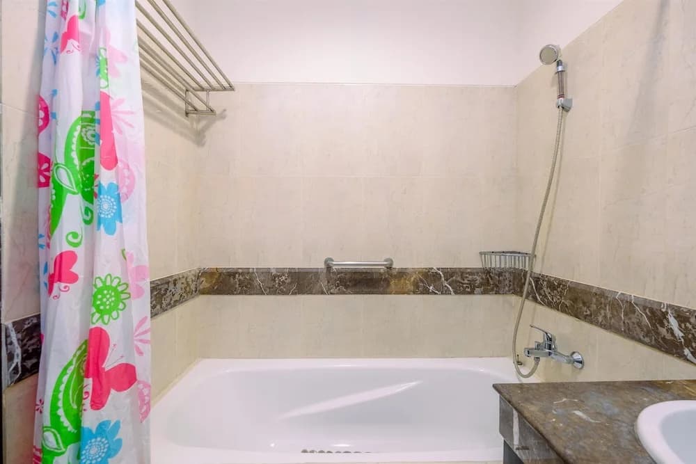 Fancy And Classic Studio Room At Bellezza Apartment - photo 6