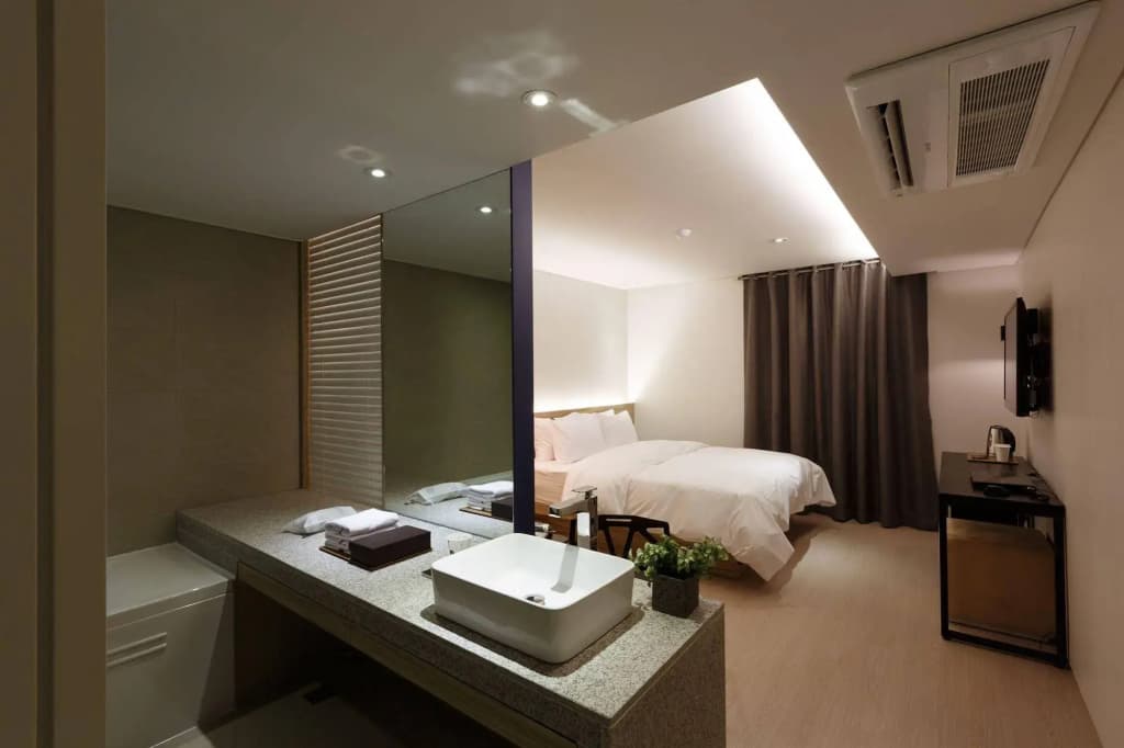 H Hotel Seocho - photo 2