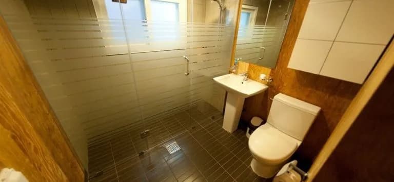 The Zip Guest House for Female Only - photo 7