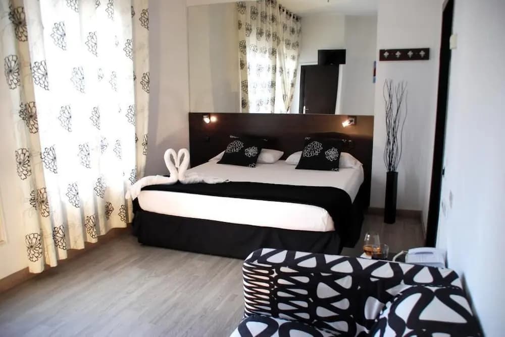 Hotel Casita Amarilla - photo 5