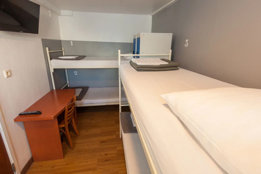 Travel Hotel Amsterdam - photo 4