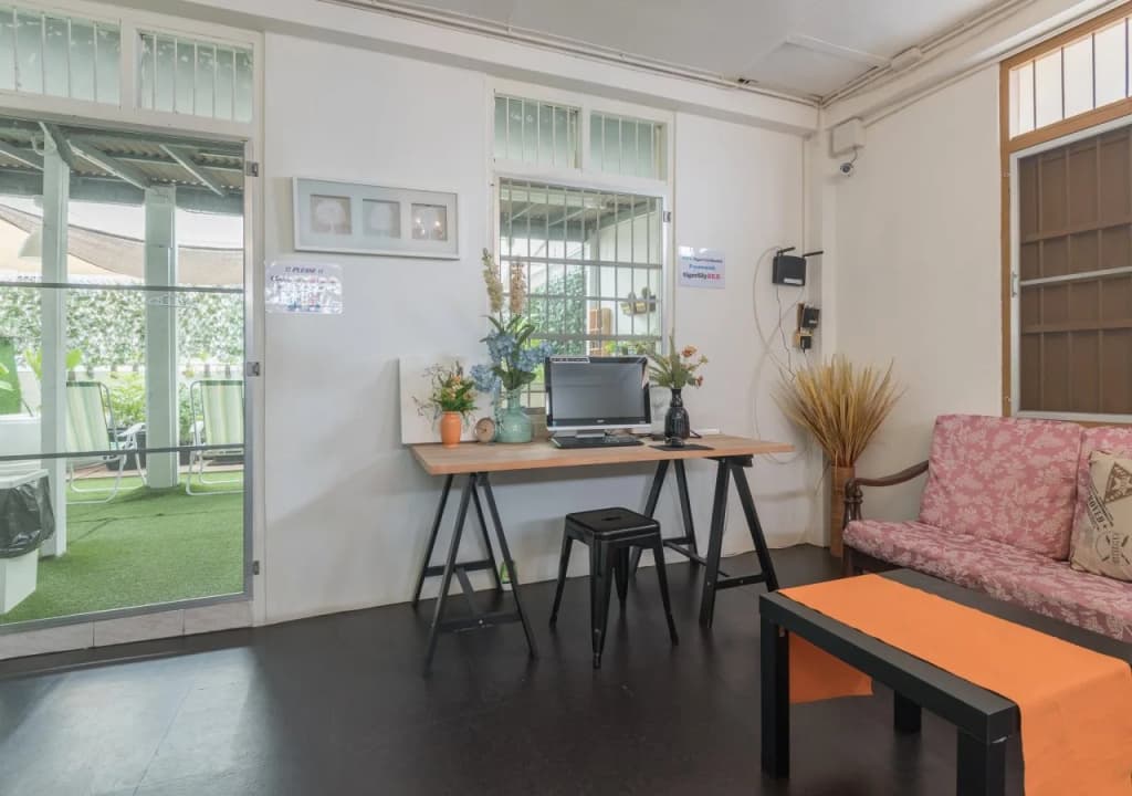 Tiger Lily Hostel - photo 8