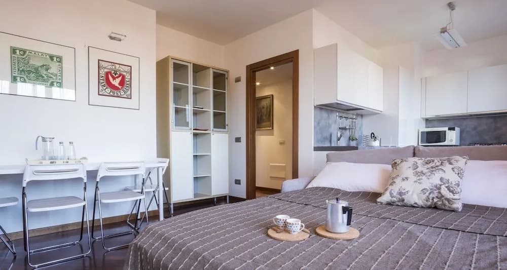 North Milan Flat - photo 3
