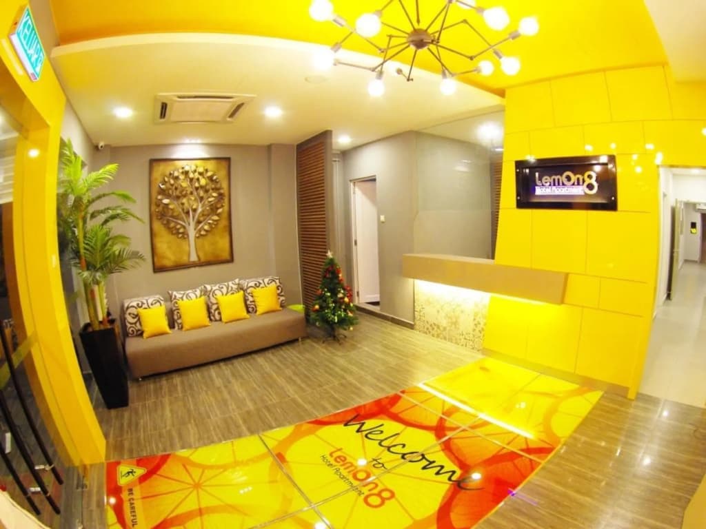 Lemon8 Hotel Apartment - photo 13