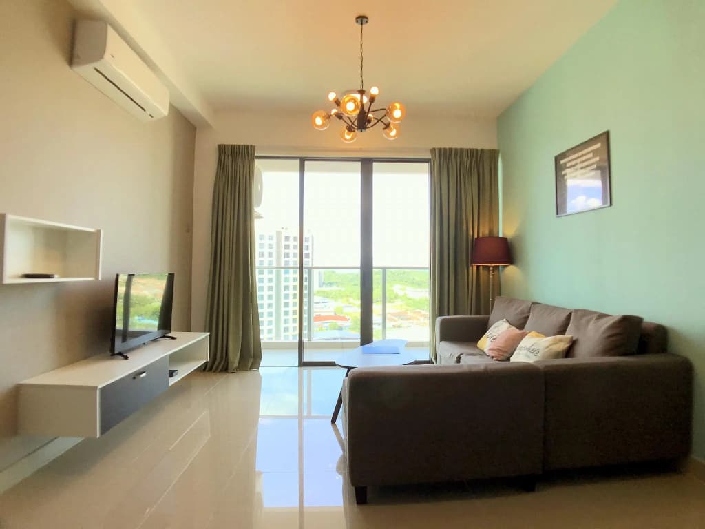 One Amerin Mall & Suites - photo 3