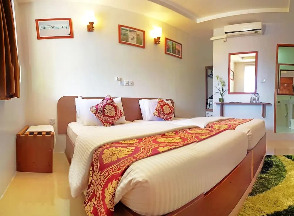 Casadana Thulusdhoo - main photo