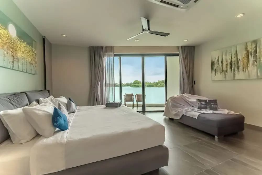 Lakeside 5br New Pool Villa - photo 5