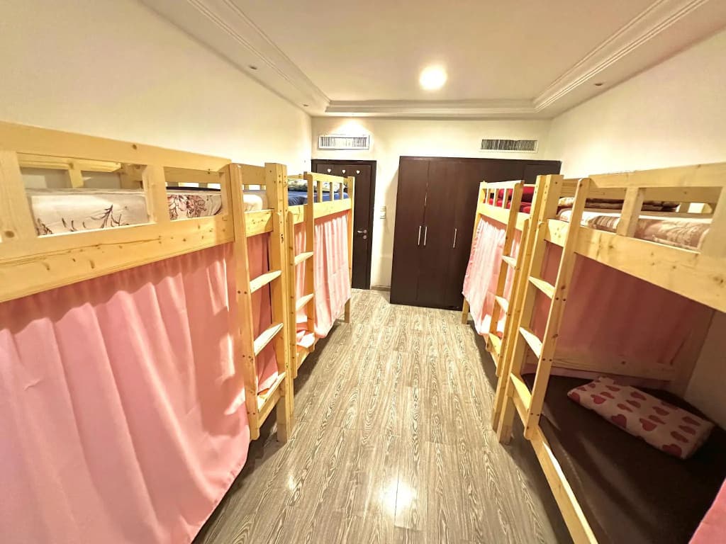 Heartland Hostel - photo 2