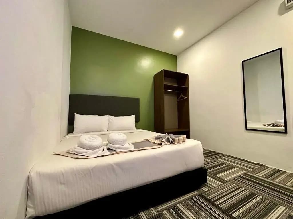 WE Hotel - photo 19