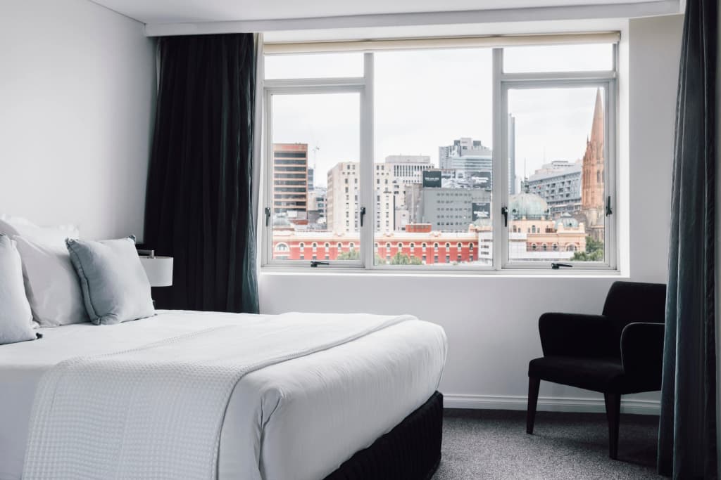 Quay West Suites Melbourne - photo 3