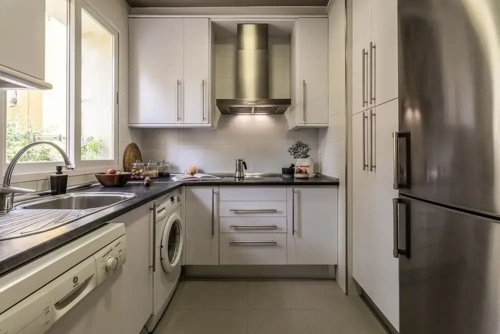 Aversa - 2 Bedrooms in Azca - photo 11