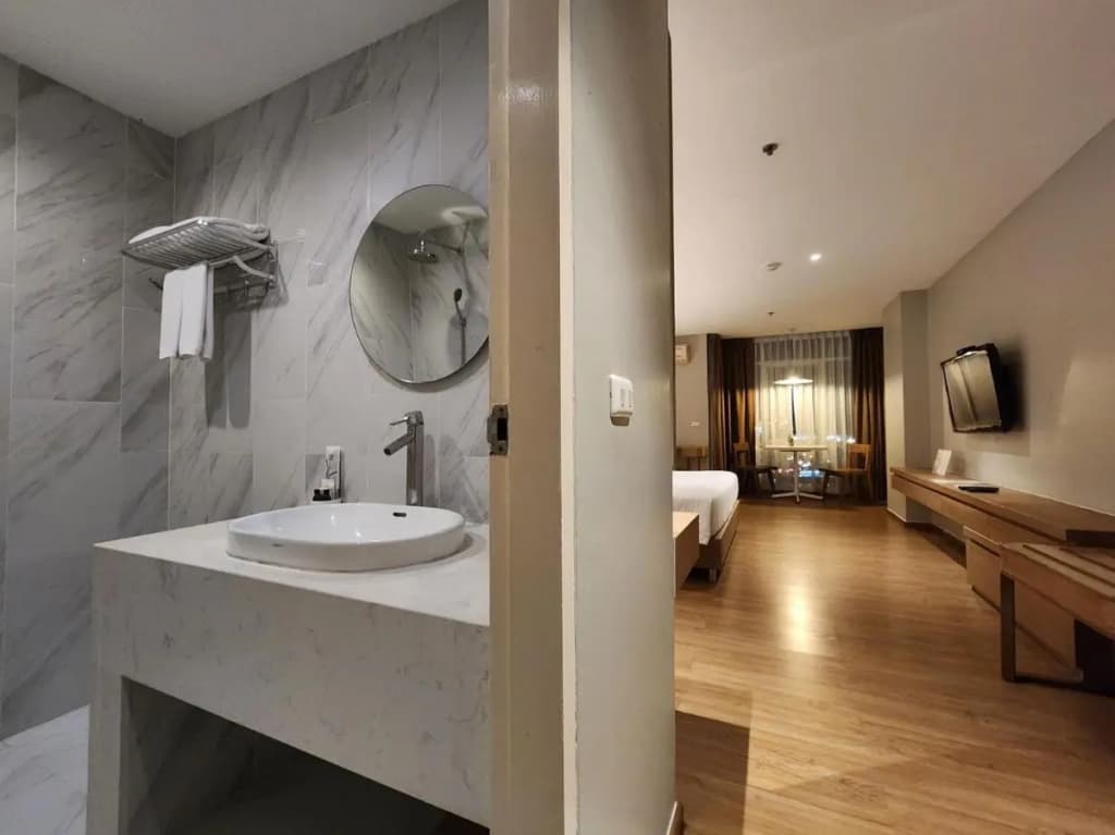Brighton Hotel & Residence - photo 44