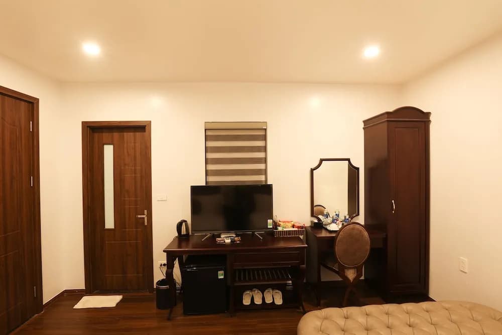 Royal Văn Phú Hotel - photo 15