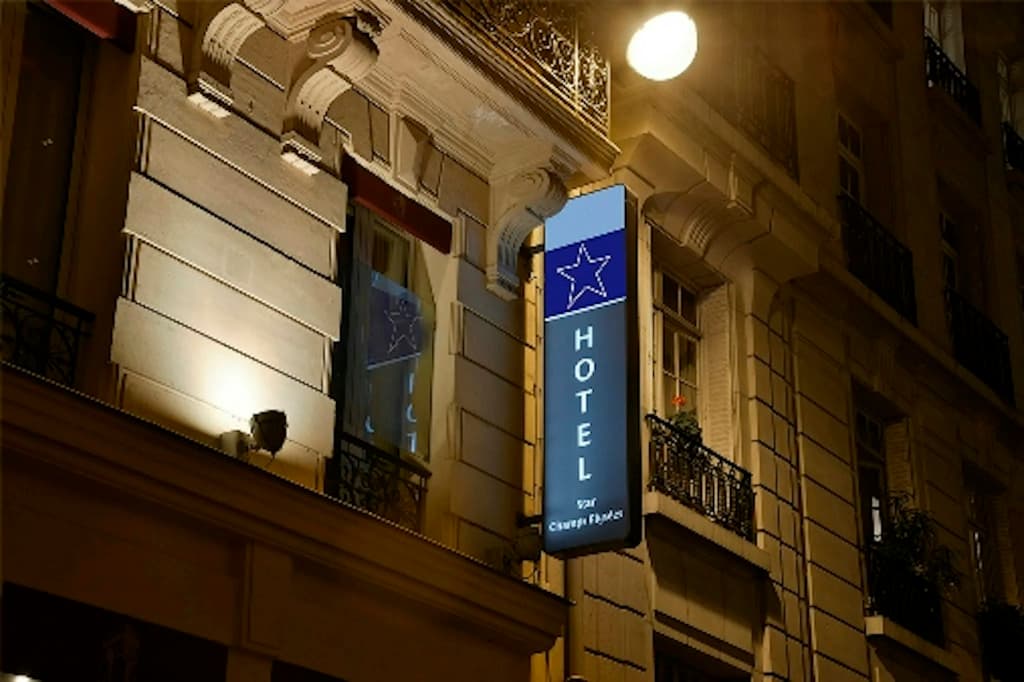 Star Champs Elysées - photo 1