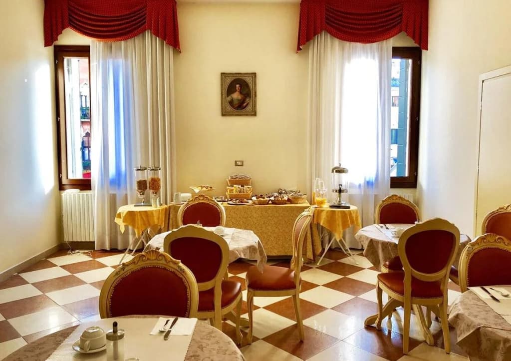 Hotel Marte - photo 10