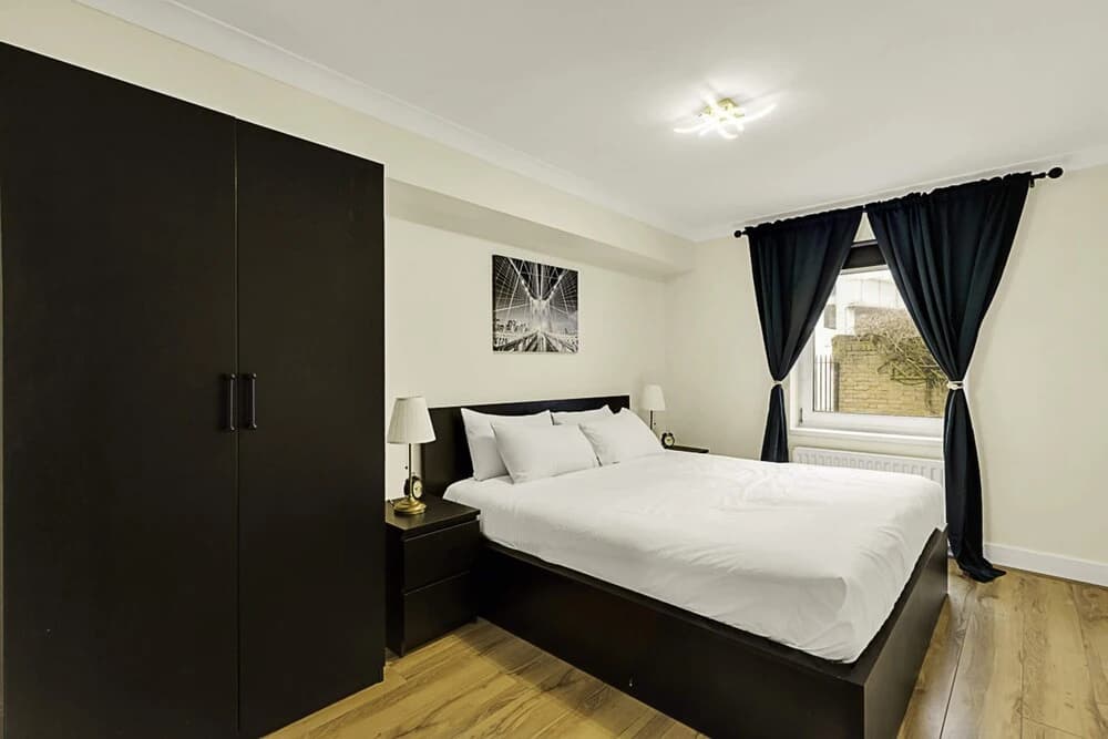 Charming Centrally Located Wimbledon Flat - photo 5