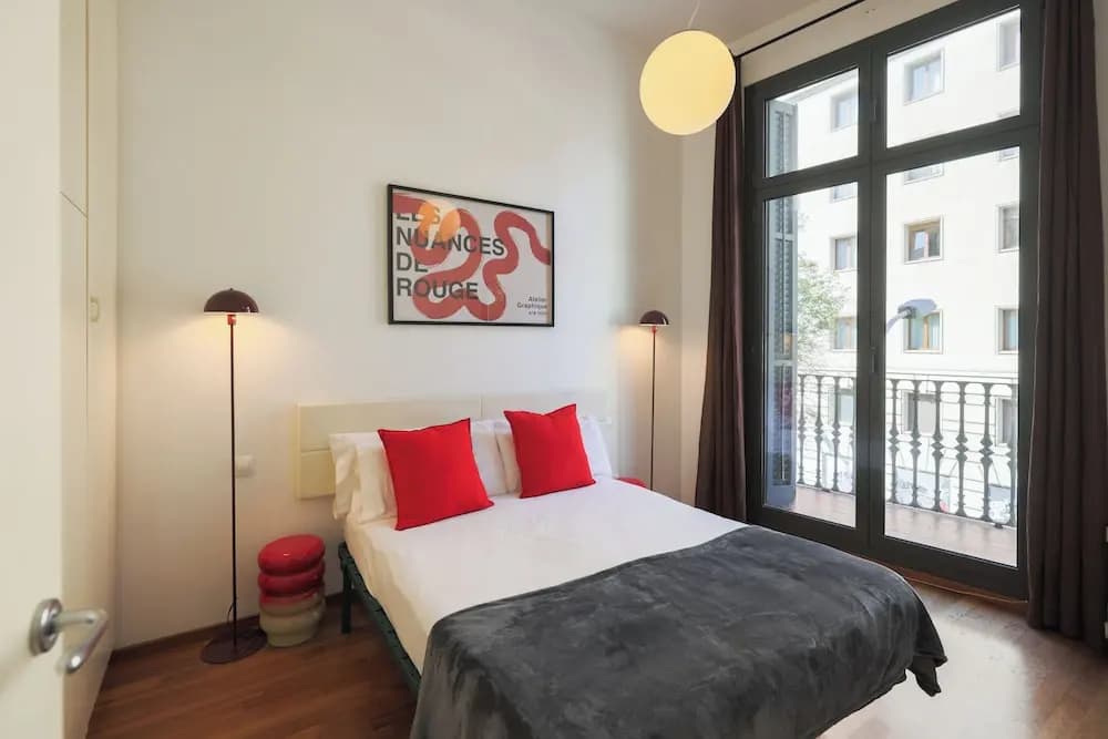 Stay U-nique Apartments Balmes - photo 2