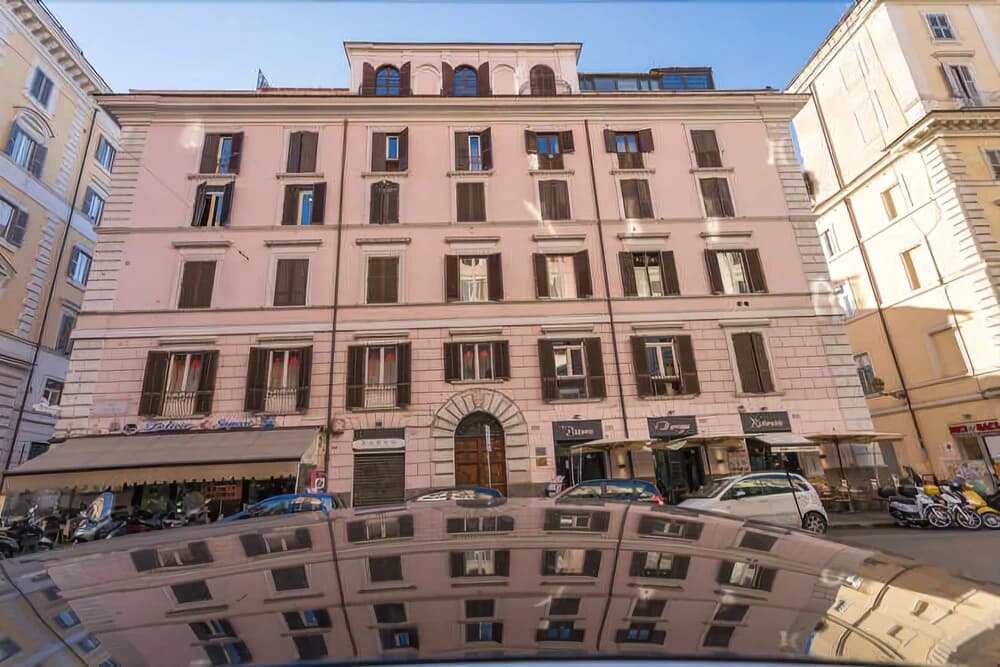 Colosseo Rome Apartments - photo 1