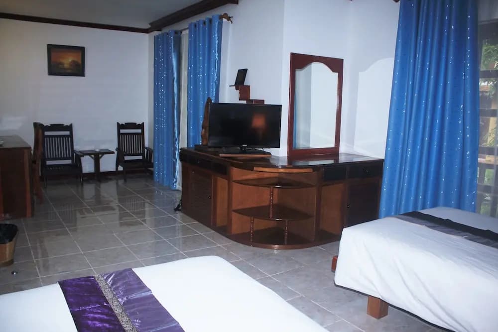 Suryavara Residence Hotel - photo 4