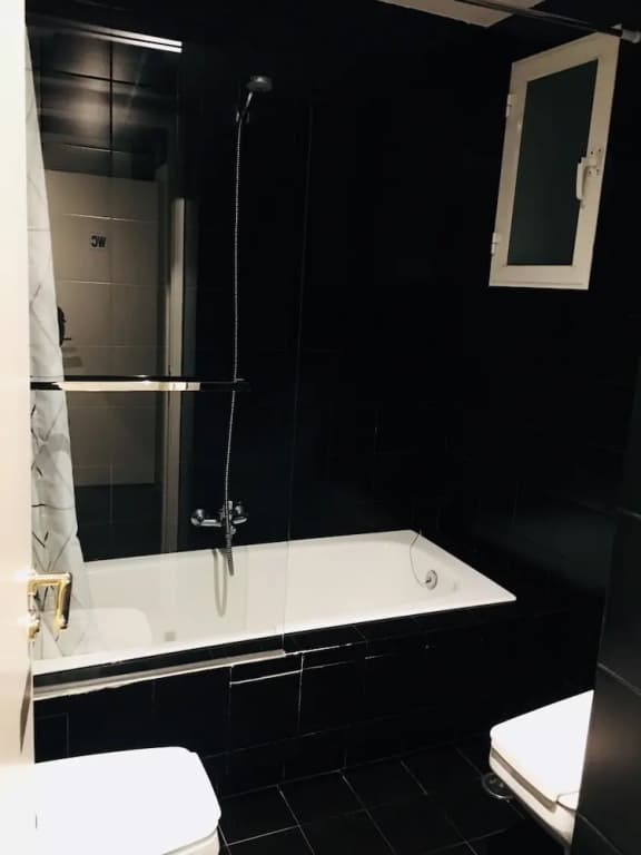 CIBELES Apartment (2BR 1BT) - photo 6