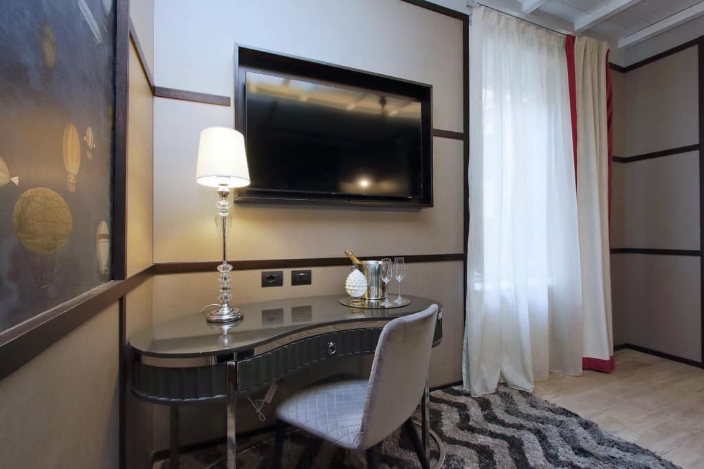 Helmirage Piazza Di Spagna Suite - photo 23