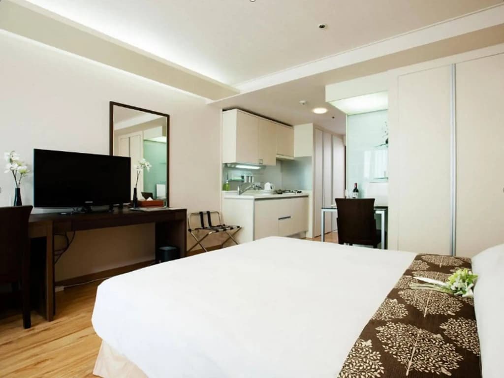 Gangnam Family Hotel - photo 4
