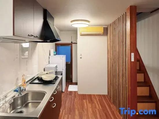 JIAJIA｜2-4 guests，1 bedroom，1 toilet，2 living rooms，1 kitchen - photo 2