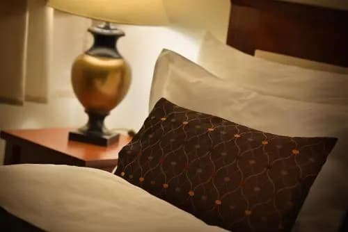 Nobles Apartments - photo 5