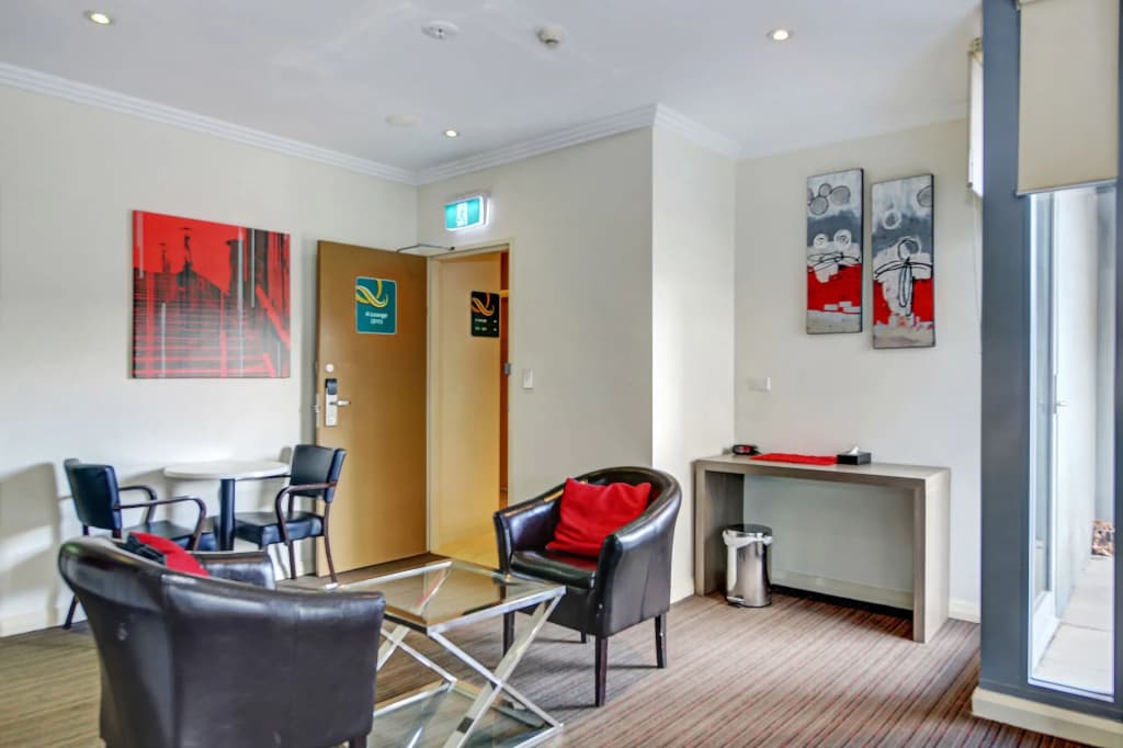 Best Western Plus Camperdown Suites - photo 15