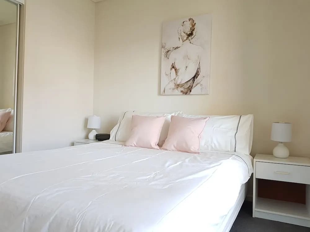 ReadySet Apartments on Kavanagh - photo 6