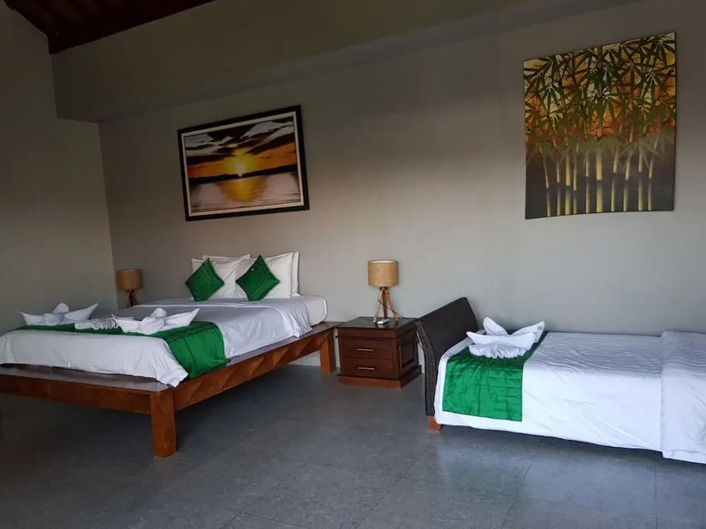 Sunshoot Villa Sandat - photo 5