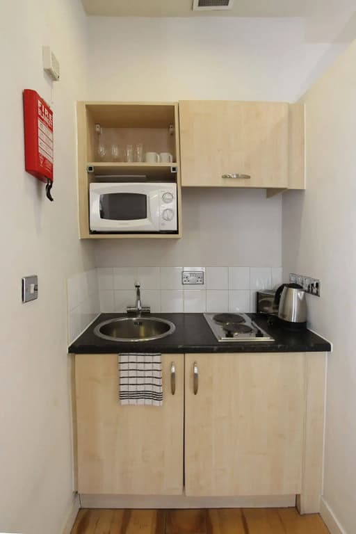 Princes Square Apartments - photo 15