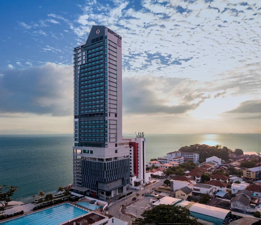 Hompton by the Beach Penang - photo 32