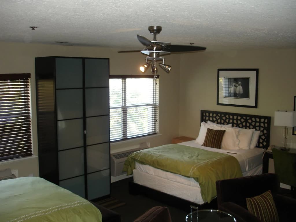 The Eo Inn - Downtown - photo 5