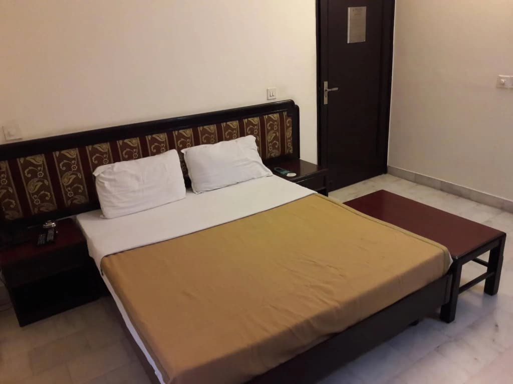 Sundeep Inn - photo 3
