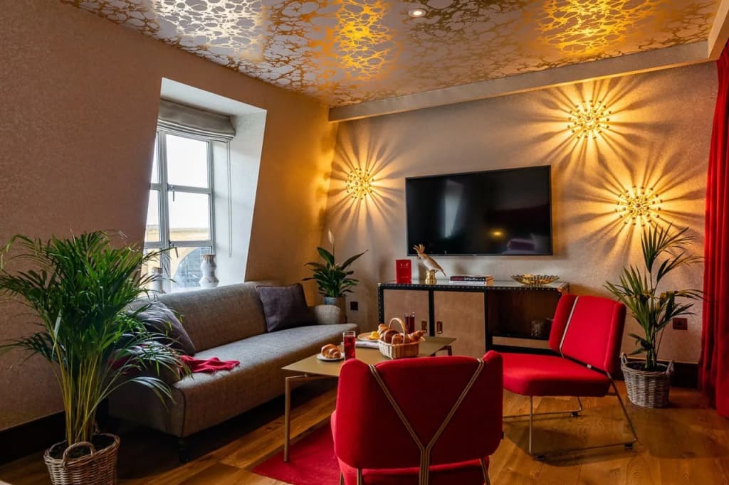 The Megaro Hotel - Kings Cross St Pancras, London - photo 2