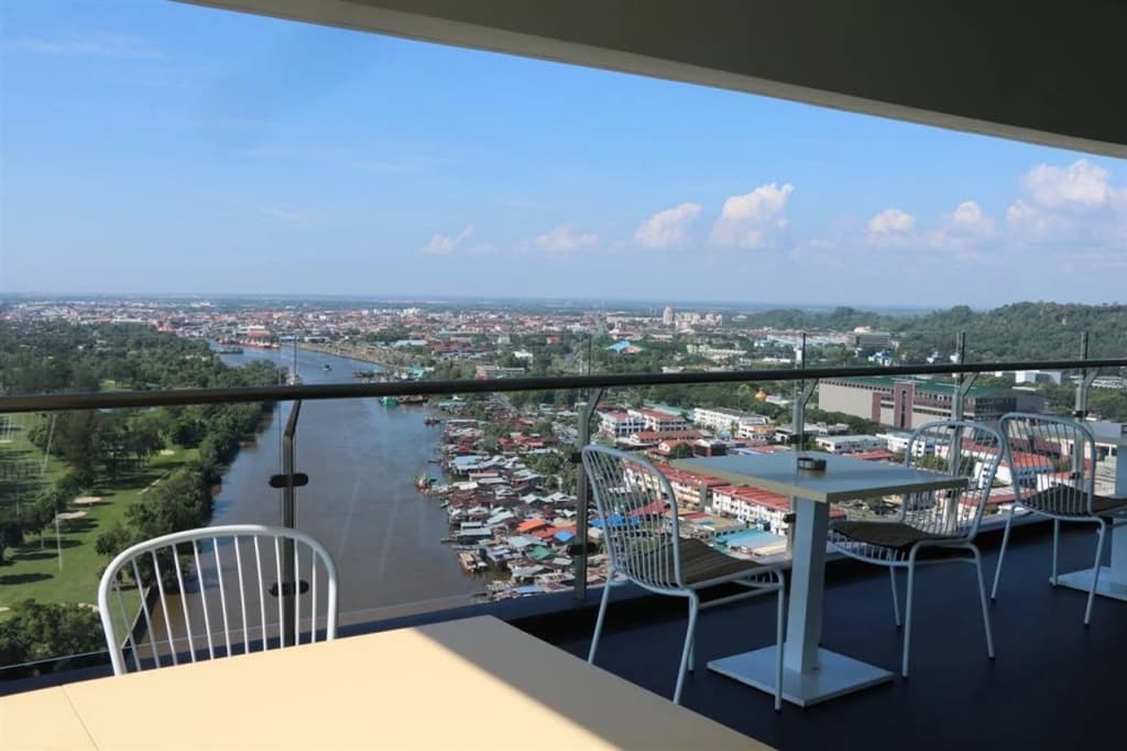 Pullman Miri Waterfront - photo 8
